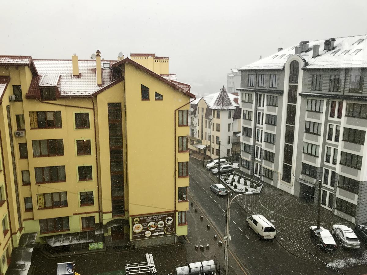 Vip Apartament In The Center Truskavets Luaran gambar